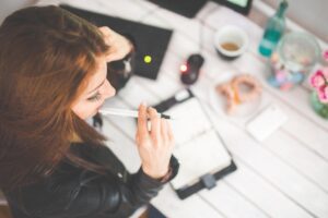 老後資金はNISAとiDeCoのどっちが得？