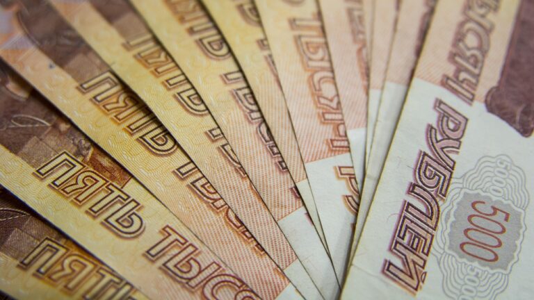 新NISAで毎月5000円の投資は意味ある？